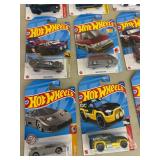 28 Hot Wheels 28 Hot Wheels
