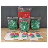 Spritz Gift Decor: Table Covers, Filler, Yarn Accents - Brand New