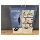Merkury Innovations Desktop Selfie Studio Ring Light Kit - Brand New