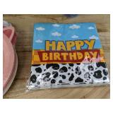 120 Piece Toy Story Birthday Party Supplies Set - Brand New
