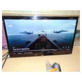 32 Inch onn  HD (720P) LED Roku Smart Television (100012589) 32 Inch onn  HD (720P) LED Roku Smart Television (100012589)