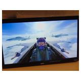 24 Inch onn HD (720P) LED Roku Smart Television (100012590) 24 Inch onn HD (720P) LED Roku Smart Television (100012590)