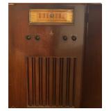 Emerson Vintage Stereo Record Player Console Model DS-372