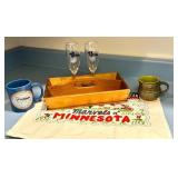 Minnesota Collectibles Set with Towels, Mugs, Champagne Flutes, and Wooden Caddy