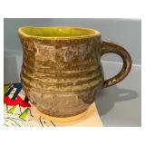 Minnesota Collectibles Set with Towels, Mugs, Champagne Flutes, and Wooden Caddy