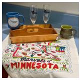 Minnesota Collectibles Set with Towels, Mugs, Champagne Flutes, and Wooden Caddy