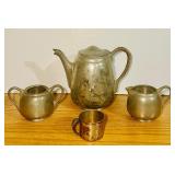 Vintage Teapot and Cups