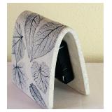 Handcrafted Ceramic Leaf Pattern Desk Clock