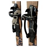 Pair of Altai Hok Skis 125cm with Bindings