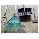 Set of 5 Lawn and Garden Tools Including Rakes, Shovel, Pitchfork and Hoe