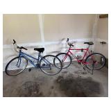 2 Raleigh Mountain Bikes - Man & Woman 2 Raleigh Mountain Bikes - Man & Woman