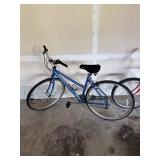 2 Raleigh Mountain Bikes - Man & Woman 2 Raleigh Mountain Bikes - Man & Woman