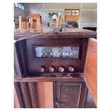 Antique Radio Record Player Antique Radio Record Player