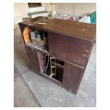 Antique Radio Record Player Antique Radio Record Player