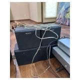 Large Audio Equipment Lot - Speakers, DVD player - Pioneer & Sony Large Audio Equipment Lot - Speakers, DVD player - Pioneer & Sony