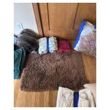 Lot of Bedding, Pillows & sheets Lot of Bedding, Pillows & sheets