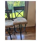 4 Bar Stools 4 Bar Stools