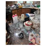 Large Lot Kitchen/Living items - See description - PERFECT RESELLERS LOT Large Lot Kitchen/Living items - See description - PERFECT RESELLERS LOT