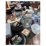 Large Lot Kitchen/Living items - See description - PERFECT RESELLERS LOT Large Lot Kitchen/Living items - See description - PERFECT RESELLERS LOT