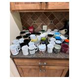Large Lot Kitchen/Living items - See description - PERFECT RESELLERS LOT Large Lot Kitchen/Living items - See description - PERFECT RESELLERS LOT
