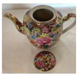 Thousand Flowers Porcelain Chinese Tea Set - 6 Pieces Thousand Flowers Porcelain Chinese Tea Set - 6 Pieces