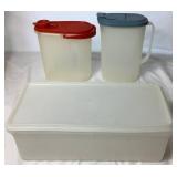 Large Collection of Vintage Tupperware - Lot 2