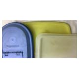 Large Collection of Vintage Tupperware - Lot 1