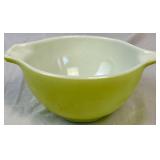 Vintage Pyrex Cinderella Nesting Green Bowl 4 Piece Set Vintage Pyrex Cinderella Nesting Green Bowl 4 Piece Set
