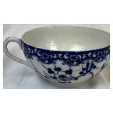 Porcelain Vintage Occupied Japan Dark Blue and White Sakura Blossom Pattern Teacups(6) and Saucers(7) Porcelain Vintage Occupied Japan Dark Blue and White Sakura Blossom Pattern Teacups(6) and Saucers(7)