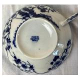 Porcelain Vintage Occupied Japan Dark Blue and White Sakura Blossom Pattern Teacups(6) and Saucers(7) Porcelain Vintage Occupied Japan Dark Blue and White Sakura Blossom Pattern Teacups(6) and Saucers(7)