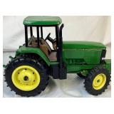 1/16 ERTL John Deere 7800 Tractor 1/16 ERTL John Deere 7800 Tractor
