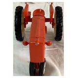 Scale Models 1/16 Allis-Chalmers D-17 Series Vintage Toy Tractor