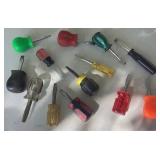 Giant Assortment of Flat Head Screw Drivers Giant Assortment of Flat Head Screw Drivers