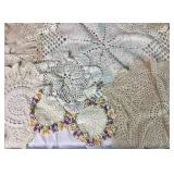Collection Neutral Colored Doilies - Many Shapes and Sizes - 18 pieces Collection Neutral Colored Doilies - Many Shapes and Sizes - 18 pieces