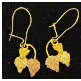 Black Hills Gold 10K Gold Jewelry Bundle Black Hills Gold 10K Gold Jewelry Bundle