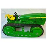 1/16 ERTL John Deere MC Crawler and 1/16 ERTL 3020 Tractor with ERTL Grinder Mixer Mill Implement 1/16 ERTL John Deere MC Crawler and 1/16 ERTL 3020 Tractor with ERTL Grinder Mixer Mill Implement