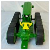 1/16 ERTL John Deere MC Crawler and 1/16 ERTL 3020 Tractor with ERTL Grinder Mixer Mill Implement 1/16 ERTL John Deere MC Crawler and 1/16 ERTL 3020 Tractor with ERTL Grinder Mixer Mill Implement