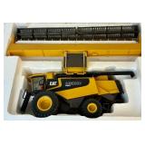 CAT 1/32 Die Cast Lexion 590R Combine Harvester CAT 1/32 Die Cast Lexion 590R Combine Harvester