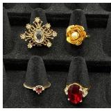 31 Gold Tone Rings Sizes 8-9 31 Gold Tone Rings Sizes 8-9