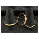 Collection of 31 Gold Tone Rings Sizes 9-10.5 Collection of 31 Gold Tone Rings Sizes 9-10.5