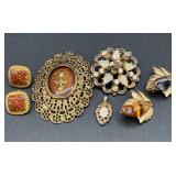 Regal Style Jewelry Collection - Necklaces, Earrings, Brooches, Rings and Belt Regal Style Jewelry Collection - Necklaces, Earrings, Brooches, Rings and Belt