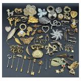 Collection of Gold & Silver Tone Pins and Clips Collection of Gold & Silver Tone Pins and Clips
