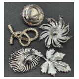 Collection of Gold & Silver Tone Pins and Clips Collection of Gold & Silver Tone Pins and Clips