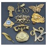 Collection of Gold & Silver Tone Pins and Clips Collection of Gold & Silver Tone Pins and Clips
