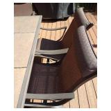 Nice Patio Table & Chairs