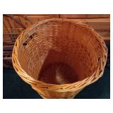 Nice Basket Lot