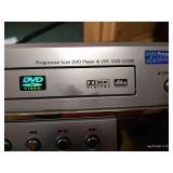 Samsung DVD & VHS Player With Remote