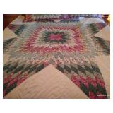 Beautiful Queen (Not Homemade) Quilt, Pillows, Shams & Bedskirt