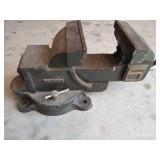 Heavy Duty 6" Bench Vise