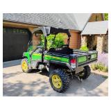 2017 John Deere 825i Gator XUV - 113 hrs